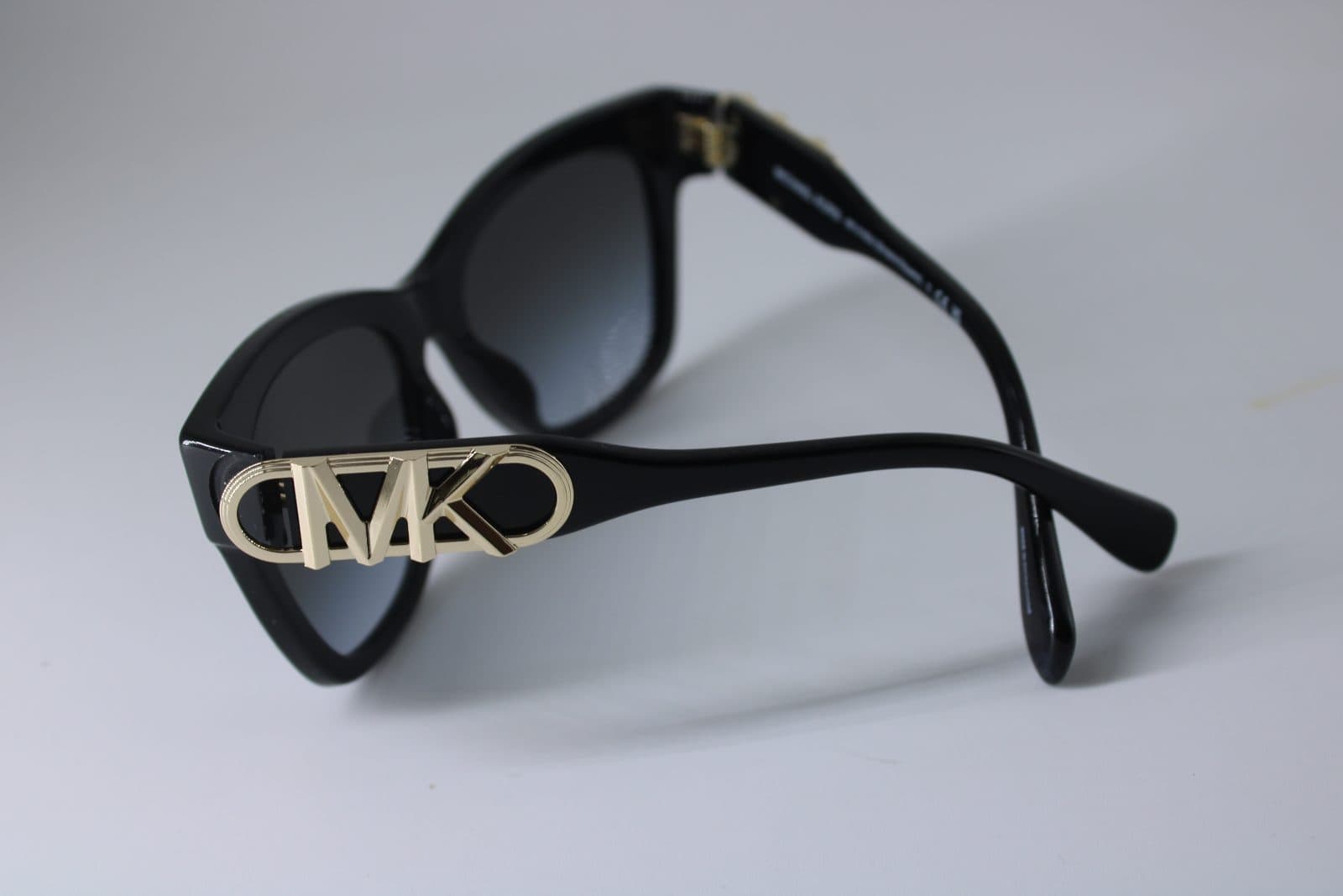 MK 30058G