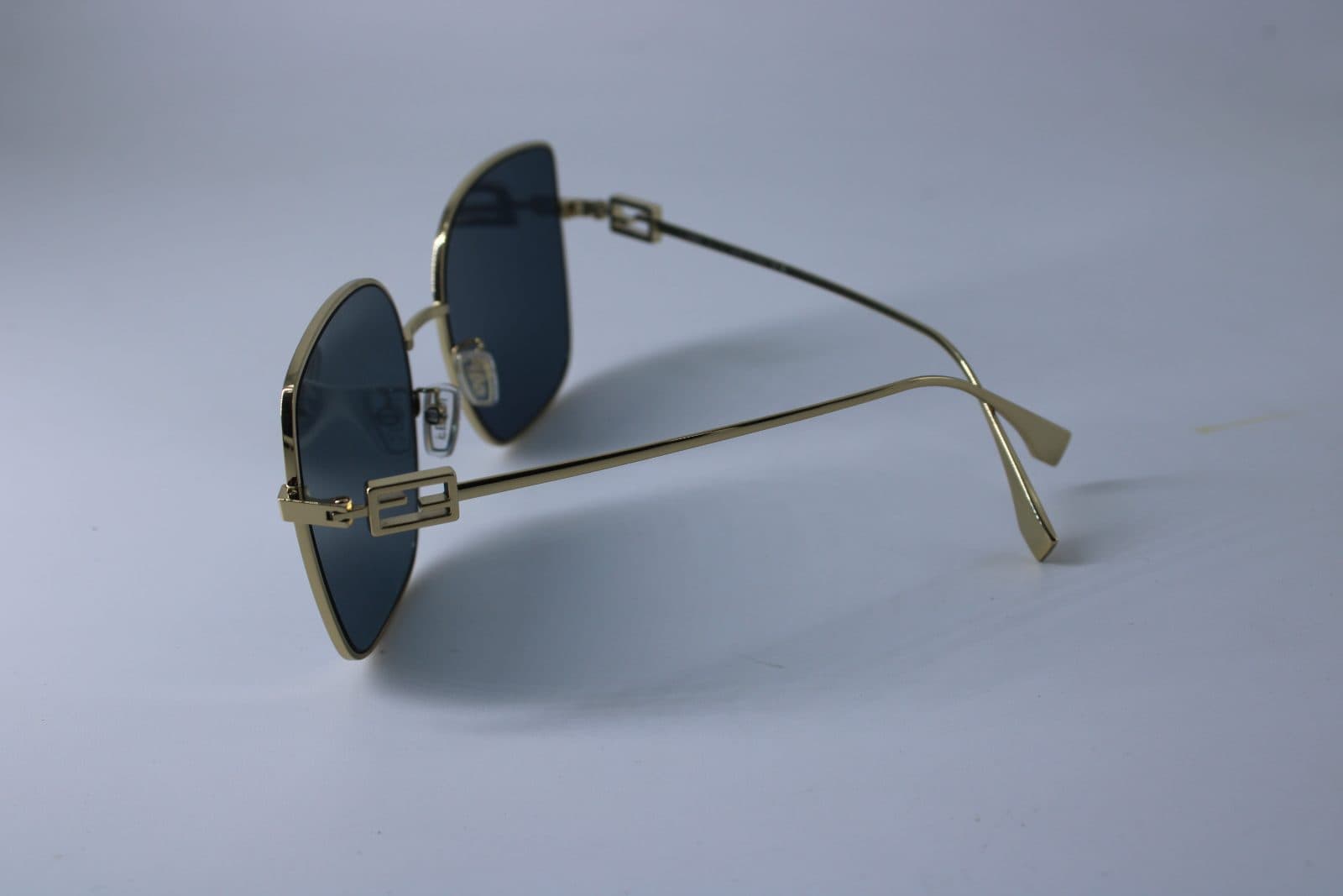 FENDI FE40013 10X
